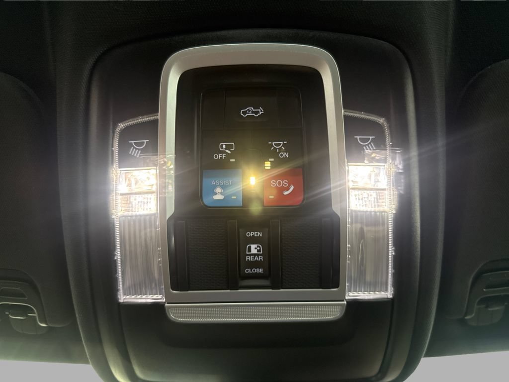 Used 2025 RAM 1500 Big Horn AWD/4WD image 21