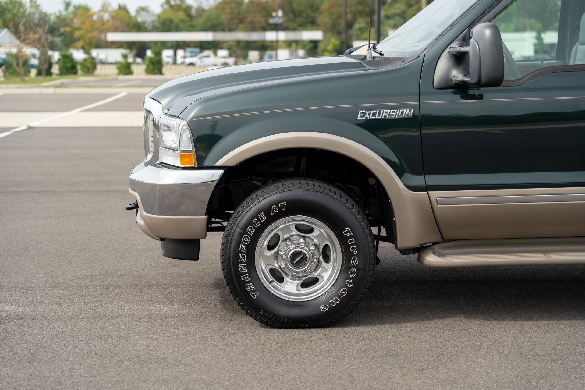 Used 2002 Ford Excursion Limited image 13
