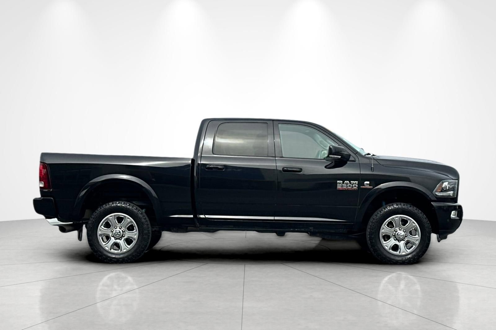 Used 2018 RAM 2500 Laramie w/ Sport Appearance Group image 7