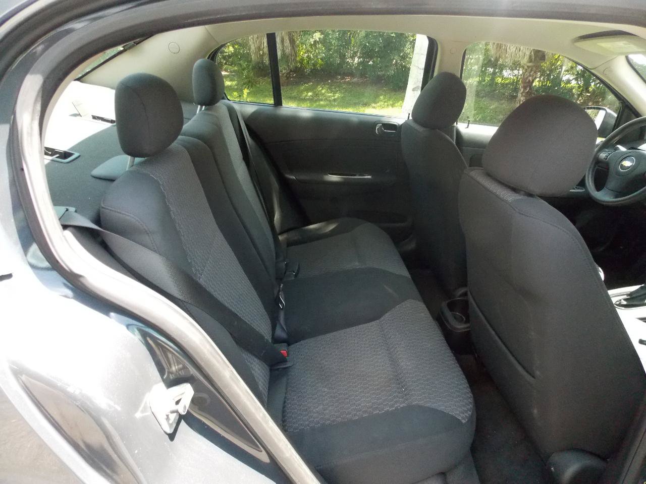 Used 2009 Chevrolet Cobalt LT w/ Preferred Equipment Group FWD image 14