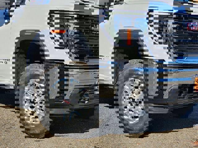 New 2026 GMC Sierra 2500 Pro w/ Convenience Package image 3