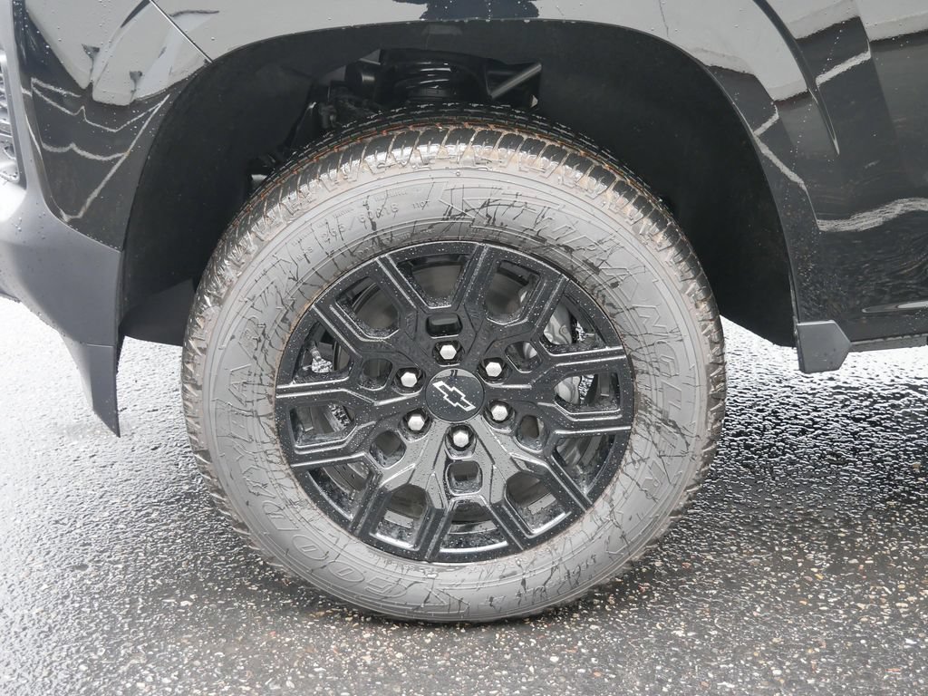 New 2026 Chevrolet Colorado W/T w/ WT Custom Package AWD/4WD image 13