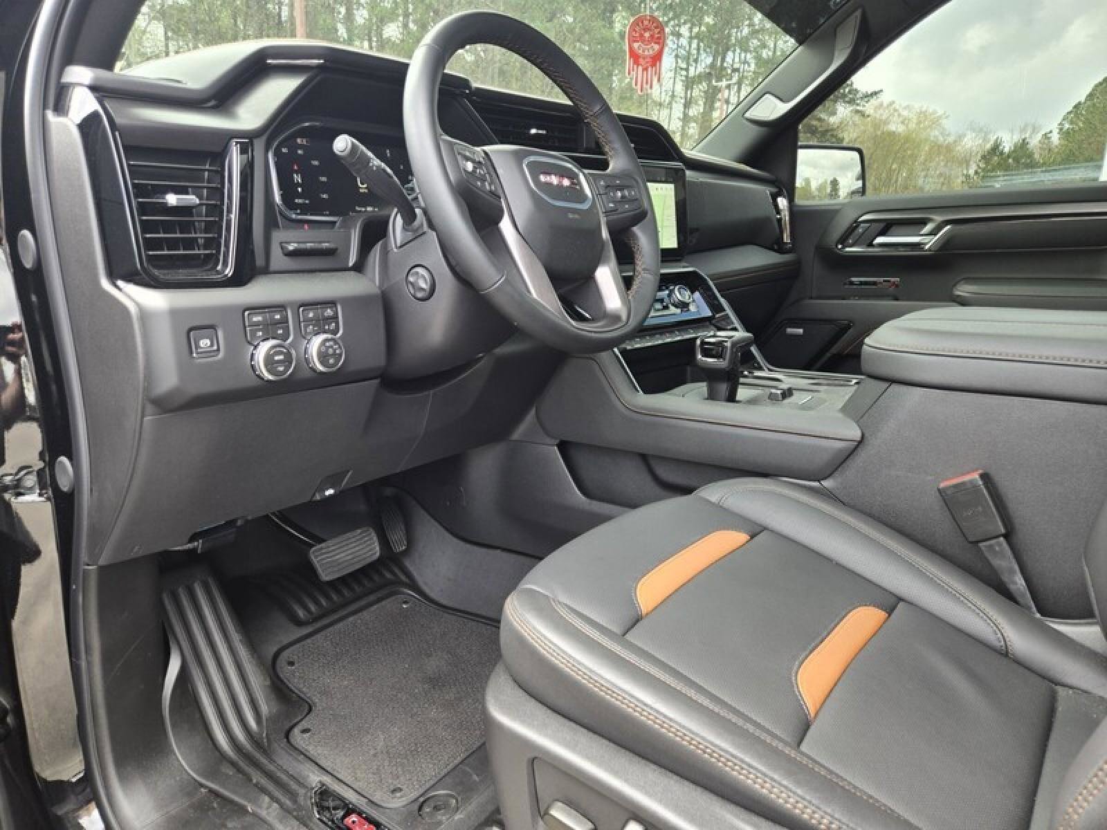 Used 2026 GMC Sierra 1500 AT4 w/ AT4 Premium Package image 18