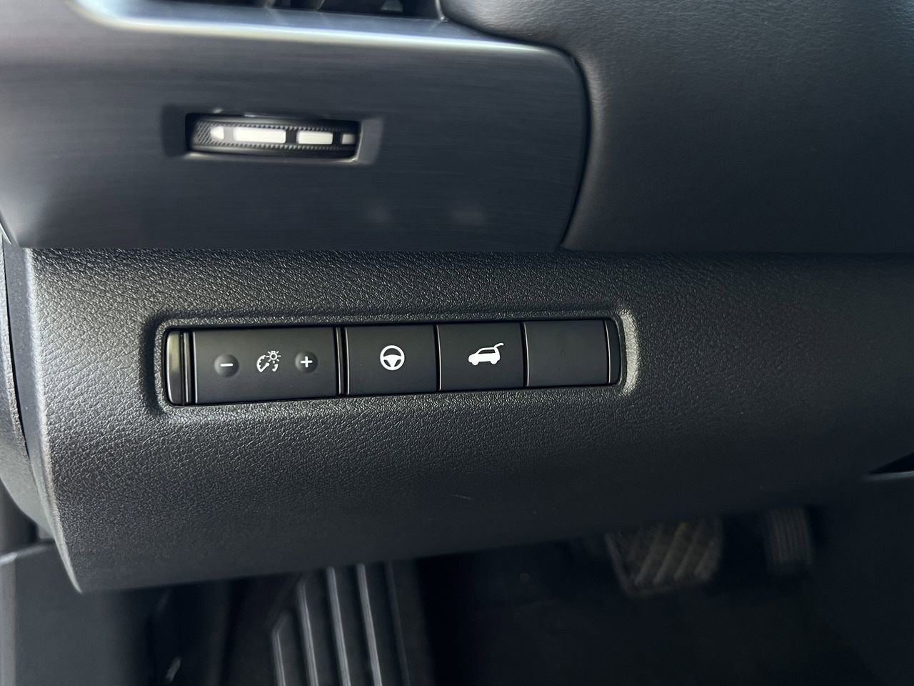 Certified 2025 Nissan Pathfinder Rock Creek image 14