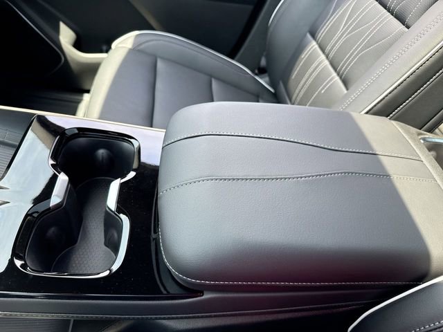 New 2026 Buick Enclave Avenir w/ Super Cruise Package AWD/4WD image 21