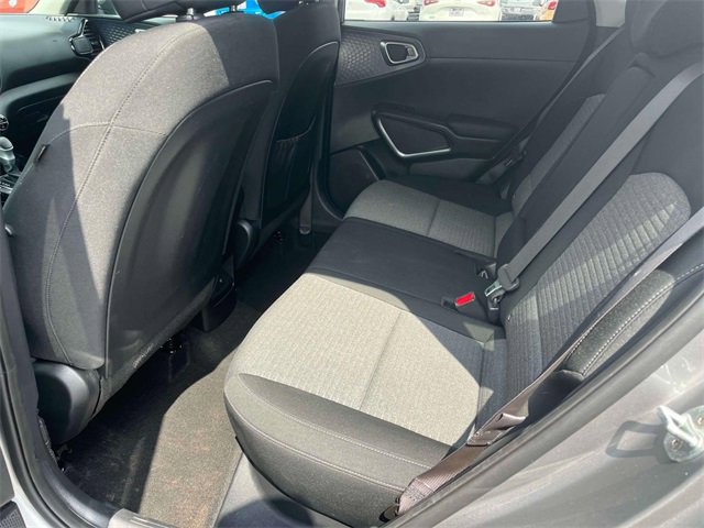 Used 2023 Kia Soul EX image 18