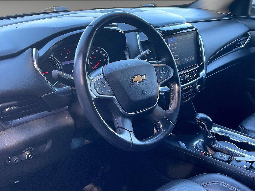 Used 2022 Chevrolet Traverse LT AWD/4WD image 8