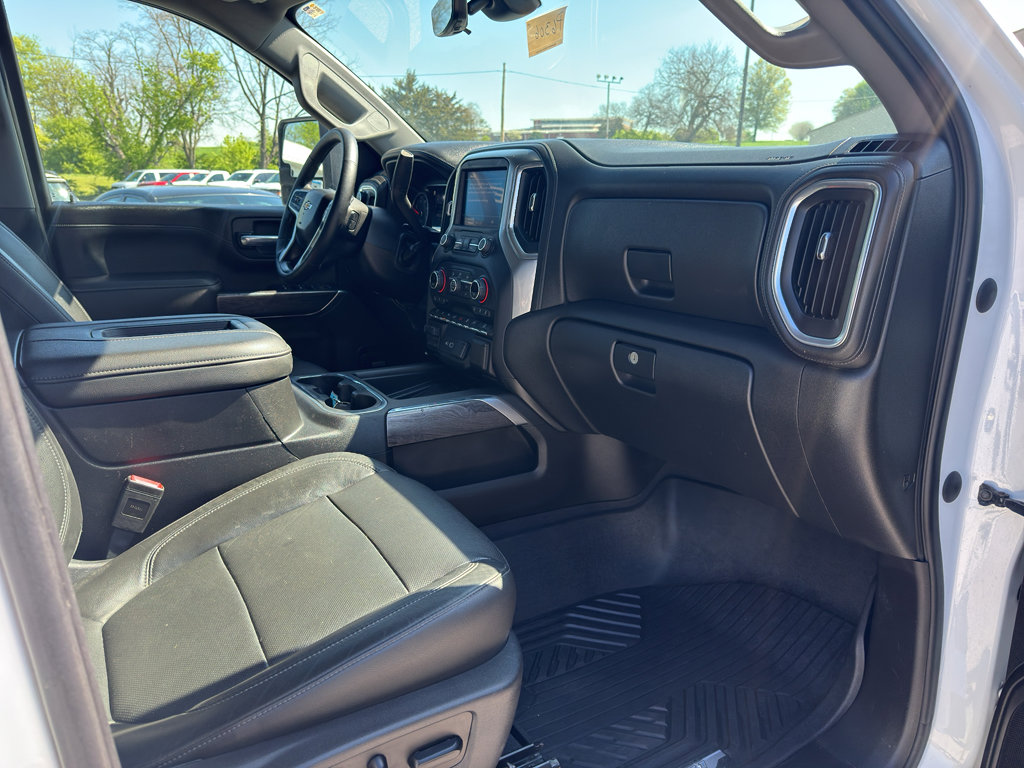 Used 2020 Chevrolet Silverado 3500 LTZ w/ LTZ Premium Package AWD/4WD image 11