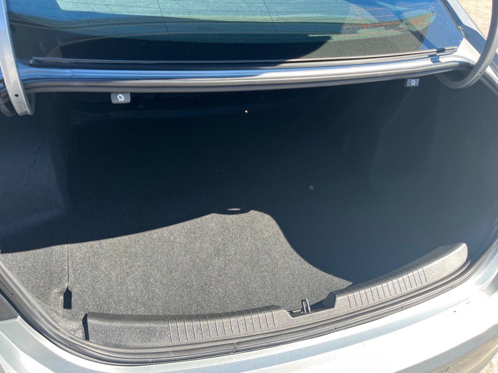 Used 2024 Chevrolet Malibu LT image 21