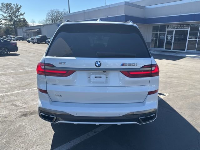 Used 2022 BMW X7 M50i w/ Dynamic Handling Package AWD/4WD image 4