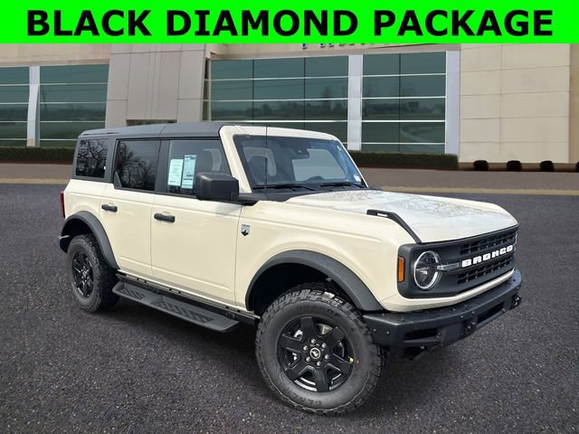 New 2025 Ford Bronco Big Bend w/ Black Diamond Package