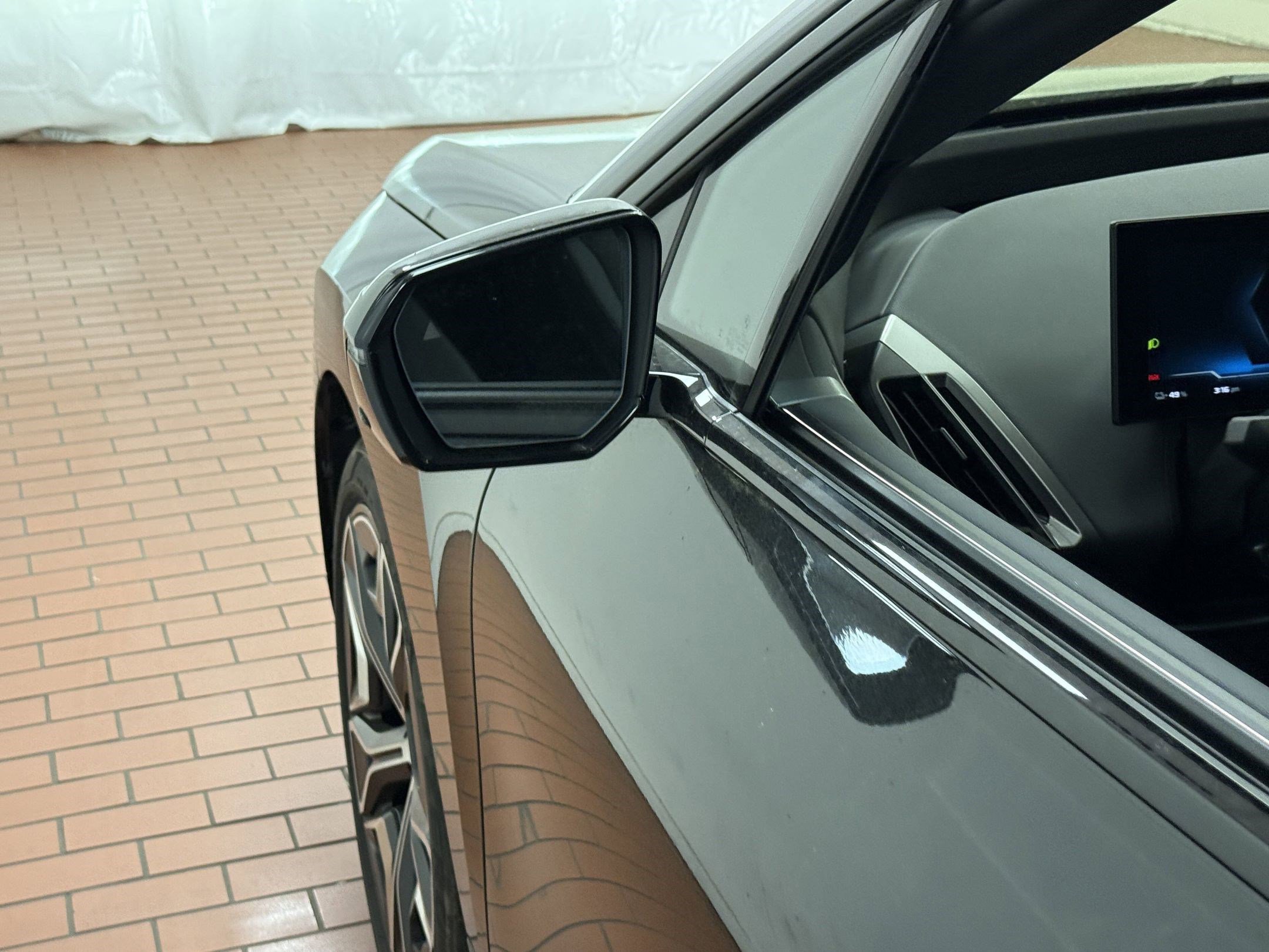 Used 2025 BMW iX M60 image 22