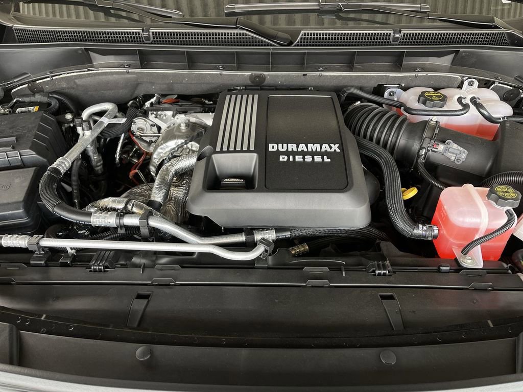 New 2026 GMC Yukon Elevation image 30