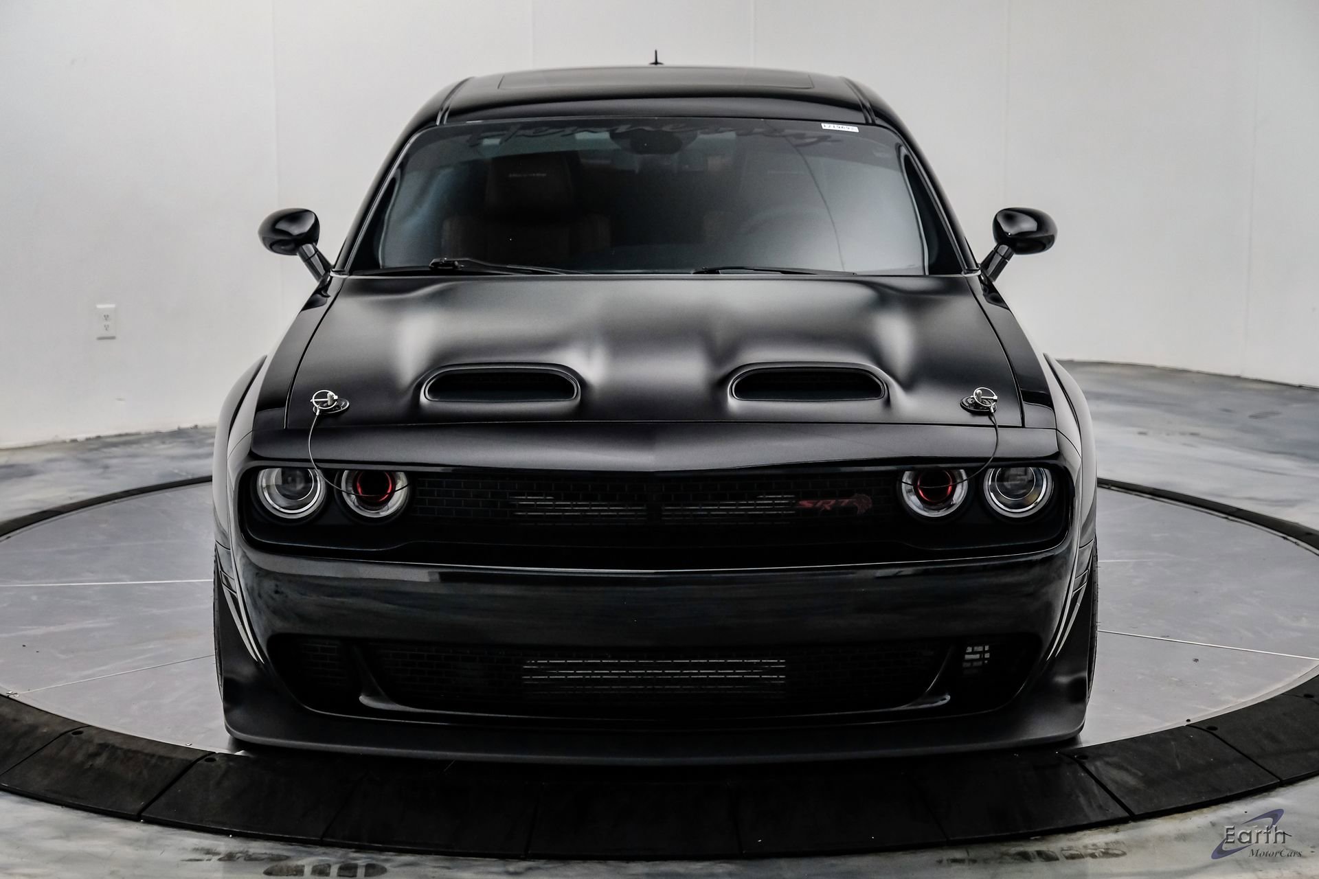 Used 2022 Dodge Challenger SRT Hellcat RWD image 36