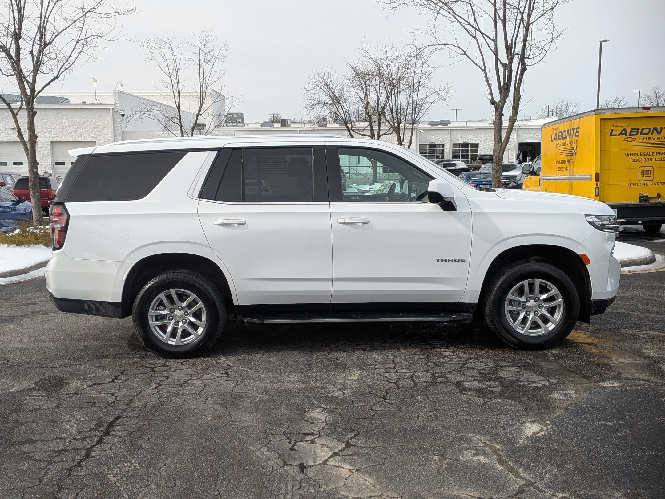 Used 2024 Chevrolet Tahoe LT image 10