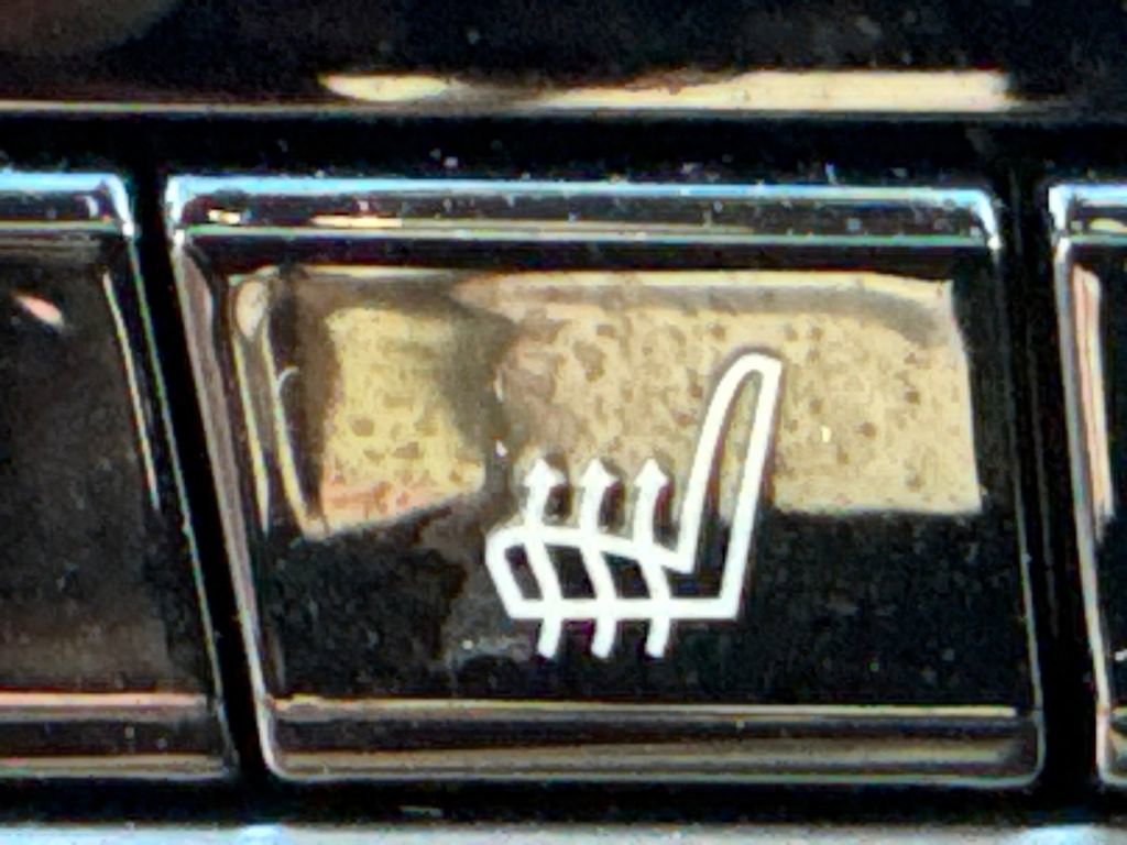 Used 2023 BMW 530i xDrive w/ Premium Package image 29