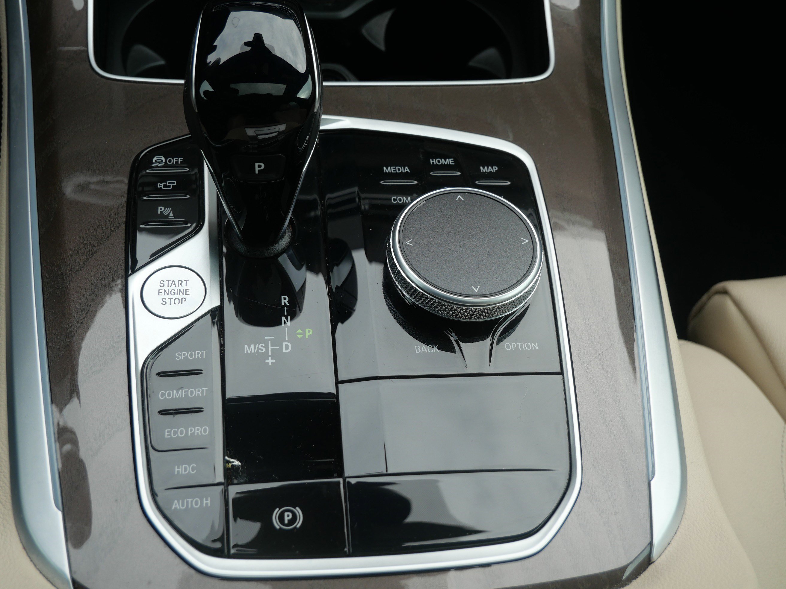 Used 2022 BMW X5 xDrive40i w/ Premium Package image 29