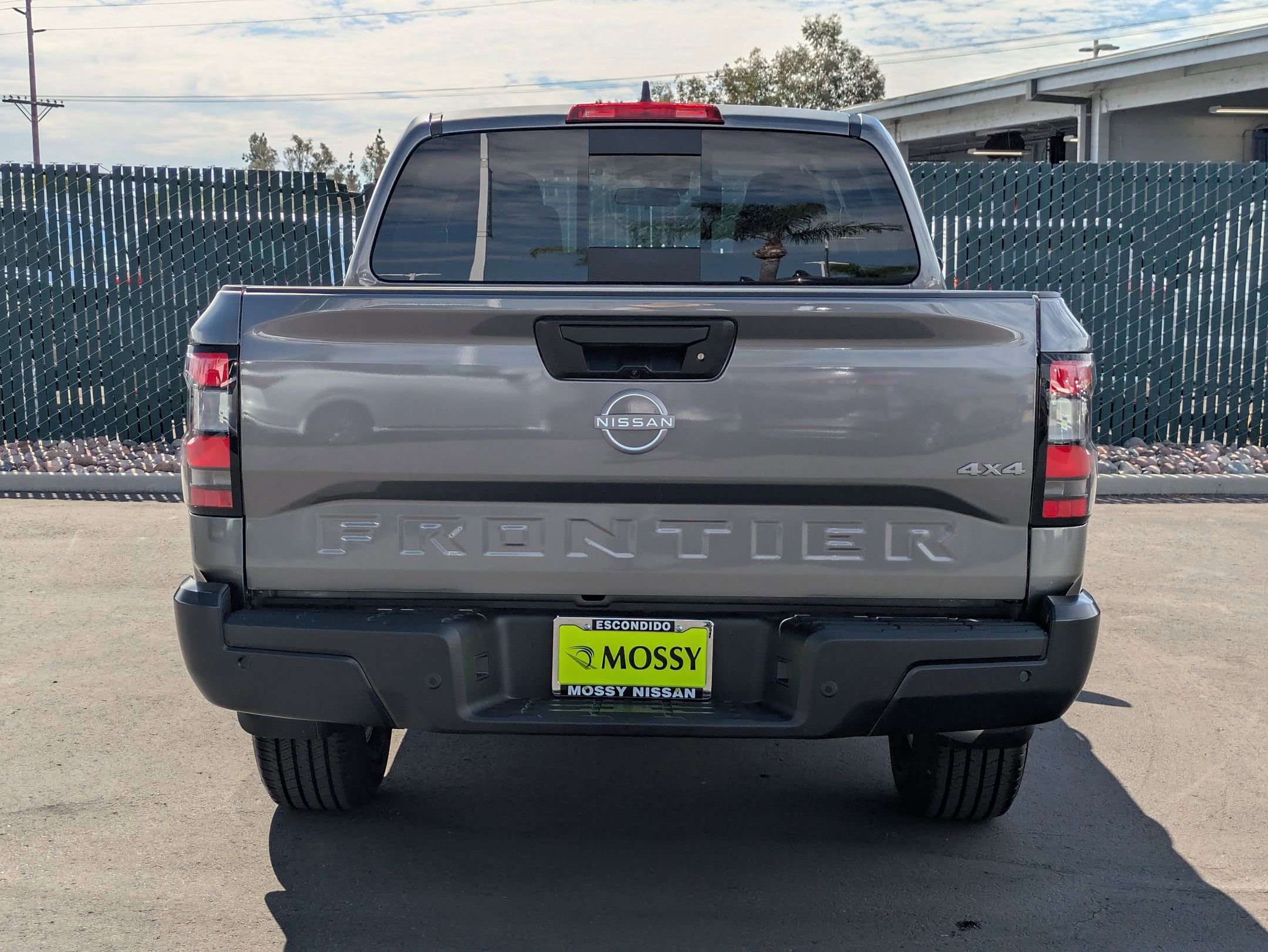 New 2026 Nissan Frontier S image 9