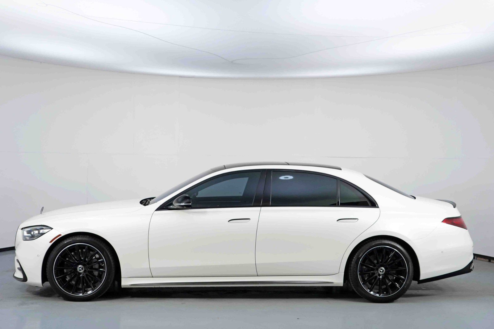 Used 2023 Mercedes-Benz S 580 4MATIC Sedan image 56