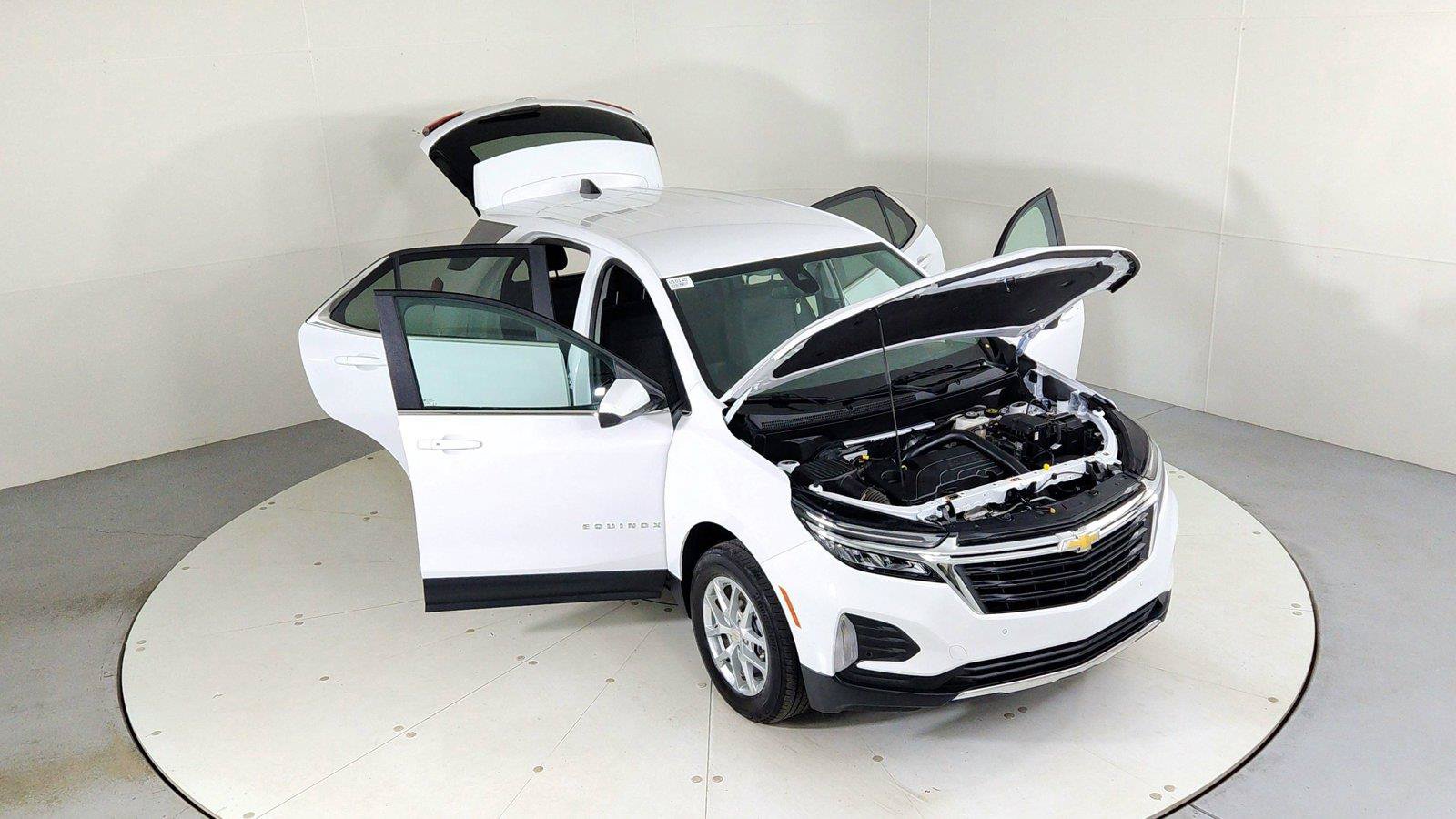 Used 2023 Chevrolet Equinox LT AWD/4WD image 40