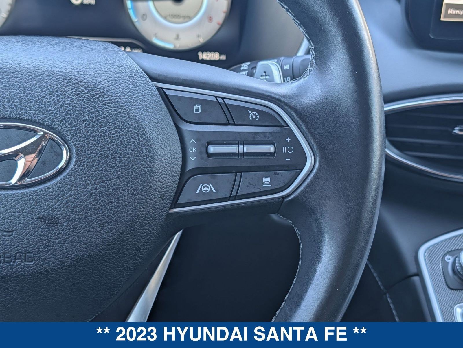 Used 2023 Hyundai Santa Fe Limited image 26