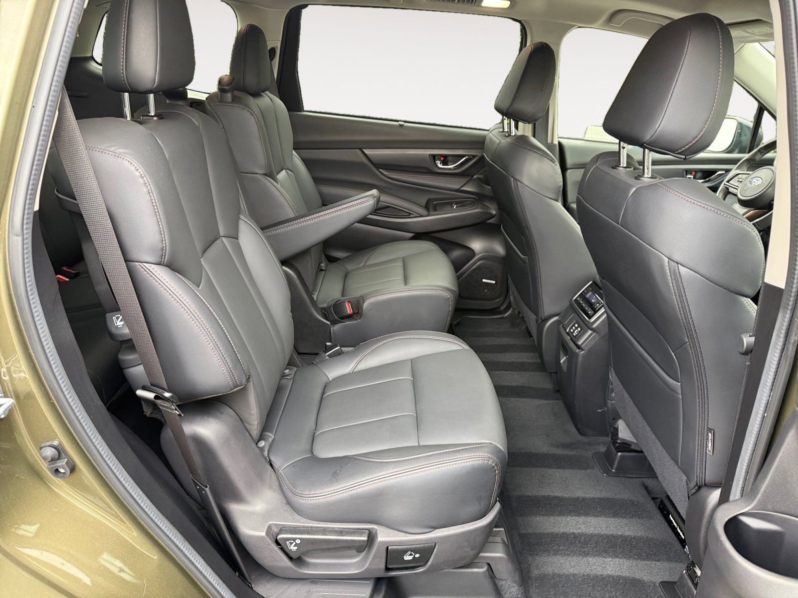 Certified 2025 Subaru Ascent Bronze Edition w/ Popular Package #2 image 19