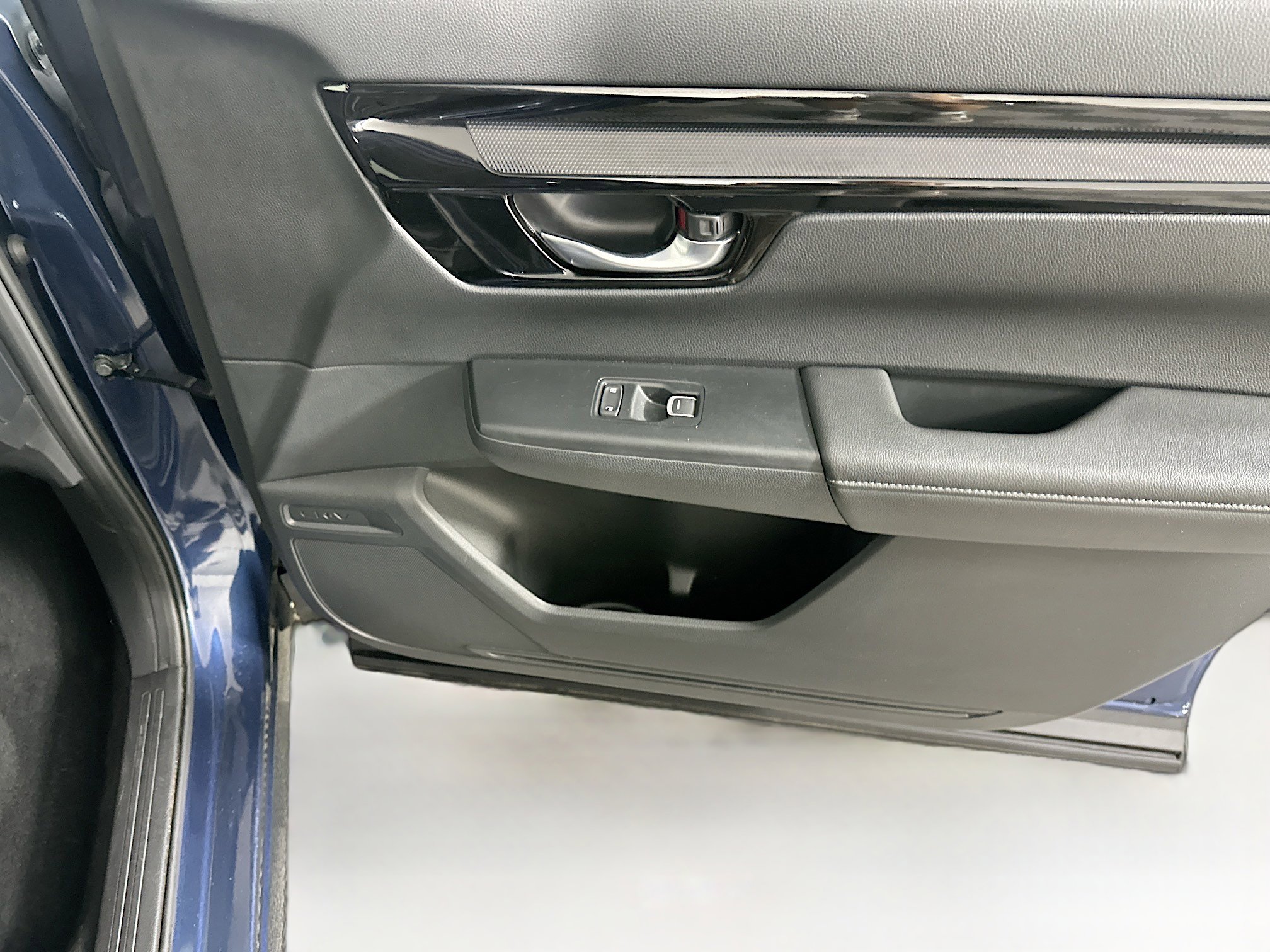 Used 2024 Honda CR-V EX-L image 31