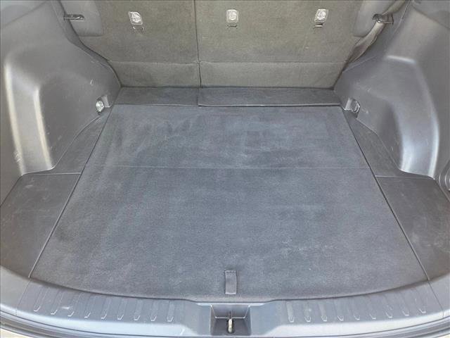 Used 2021 Toyota RAV4 LE image 6