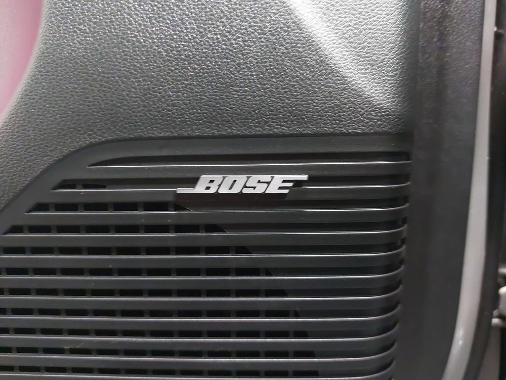 Certified 2025 Hyundai Kona Limited image 29