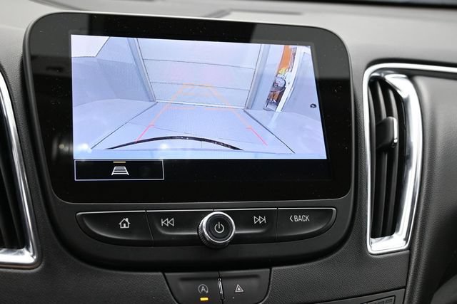 Used 2024 Chevrolet Malibu LT FWD image 20
