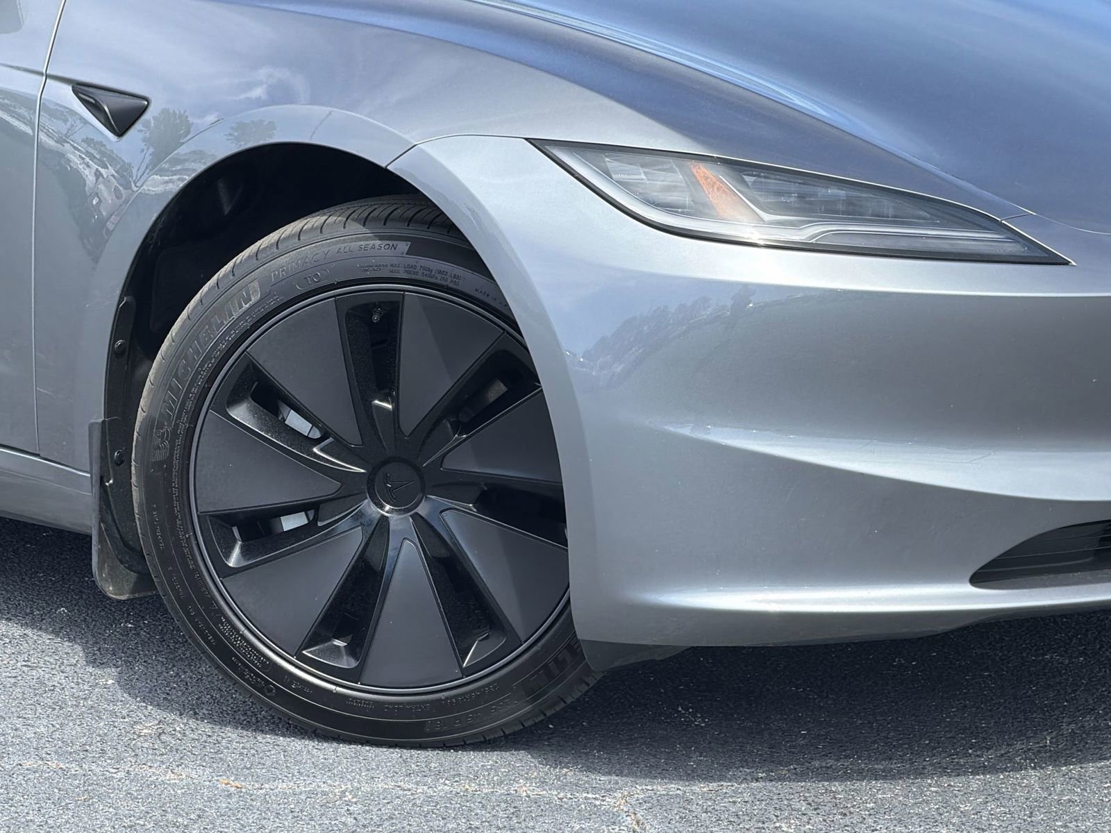 Used 2025 Tesla Model 3 RWD image 13