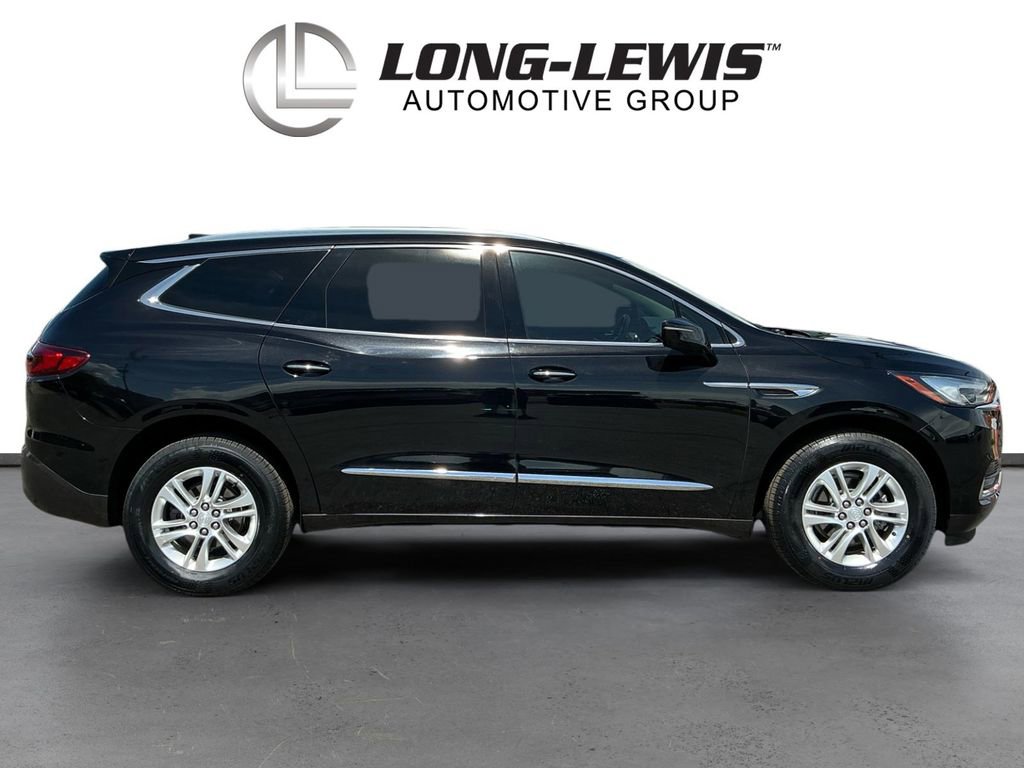 Used 2020 Buick Enclave Essence image 8