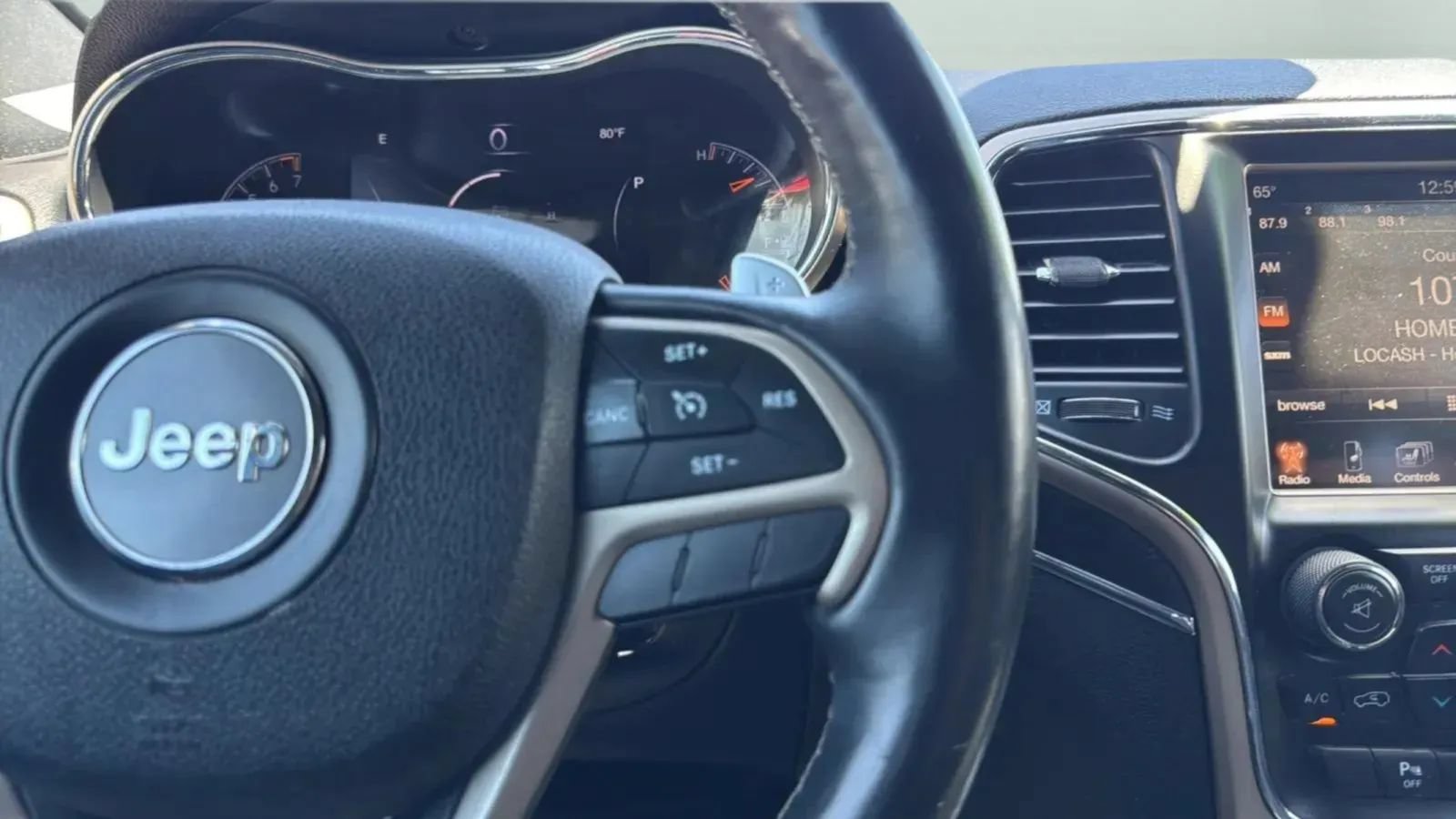 Used 2017 Jeep Grand Cherokee Limited w/ Luxury Group II RWD image 41
