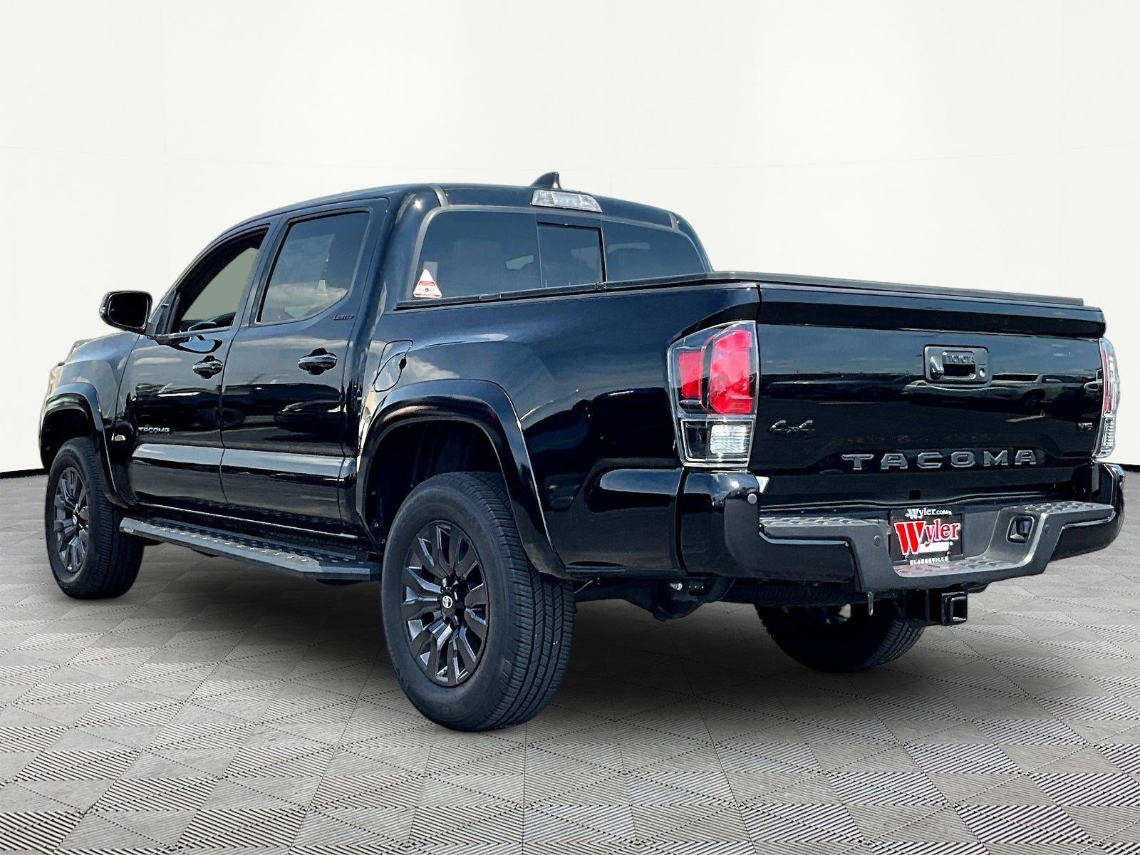 Used 2023 Toyota Tacoma Limited w/ Nightshade Package AWD/4WD image 4