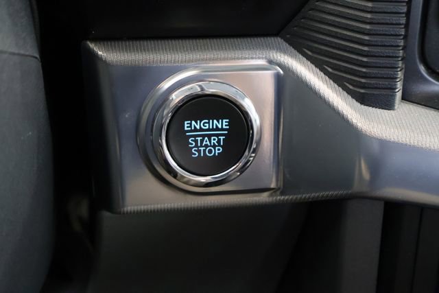 Used 2025 Ford F150 Lariat w/ Equipment Group 502A High AWD/4WD image 31