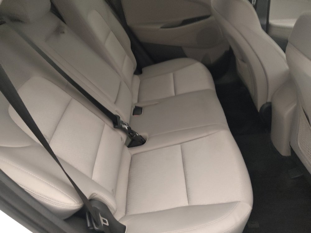 Used 2018 Hyundai Tucson SEL w/ Cargo Package FWD image 19