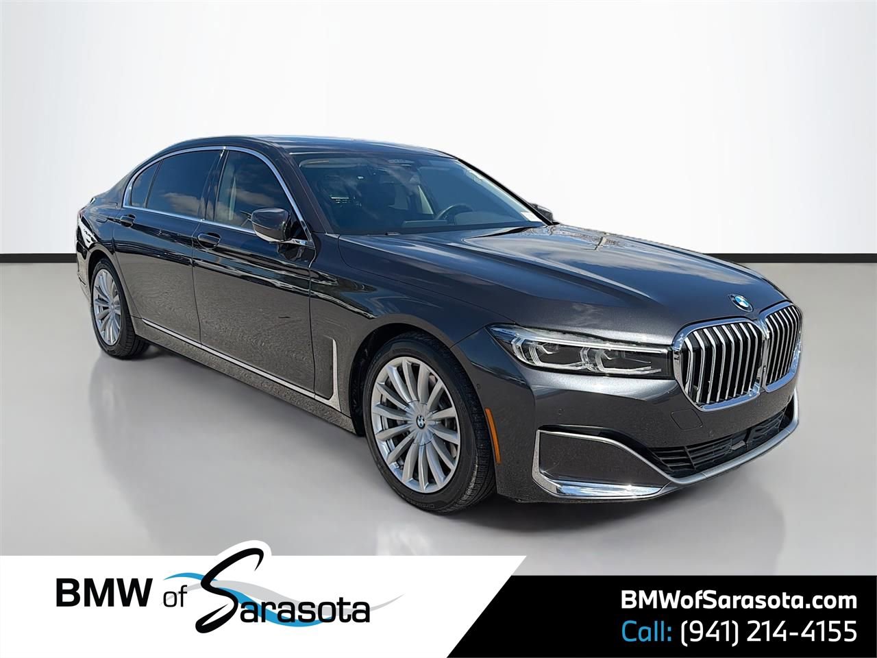 Used 2020 BMW 740i image 1