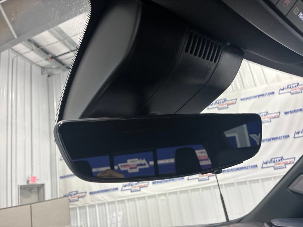Used 2025 Chevrolet Silverado 2500 High Country w/ High Country Premium Package AWD/4WD image 40