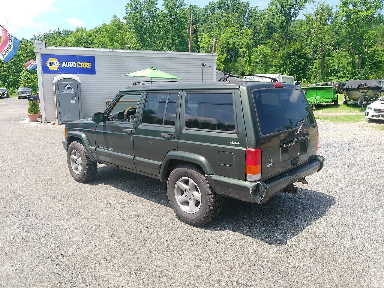 Used 1998 Jeep Cherokee Classic AWD/4WD image 7