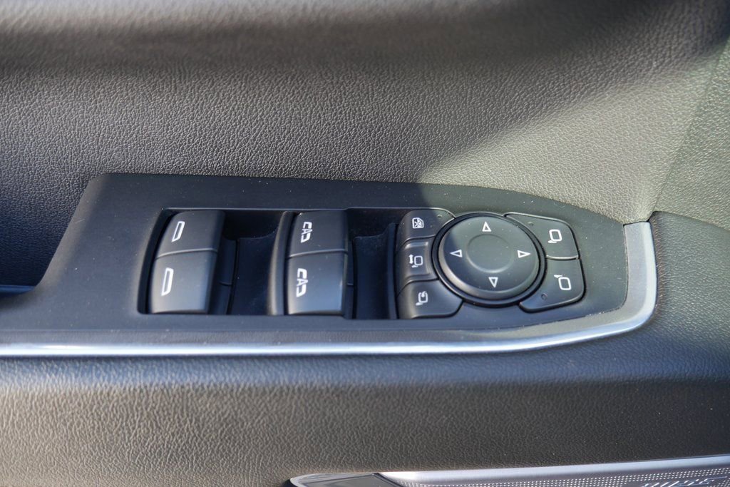 Used 2024 Chevrolet Silverado 3500 High Country w/ High Country Premium Package image 33