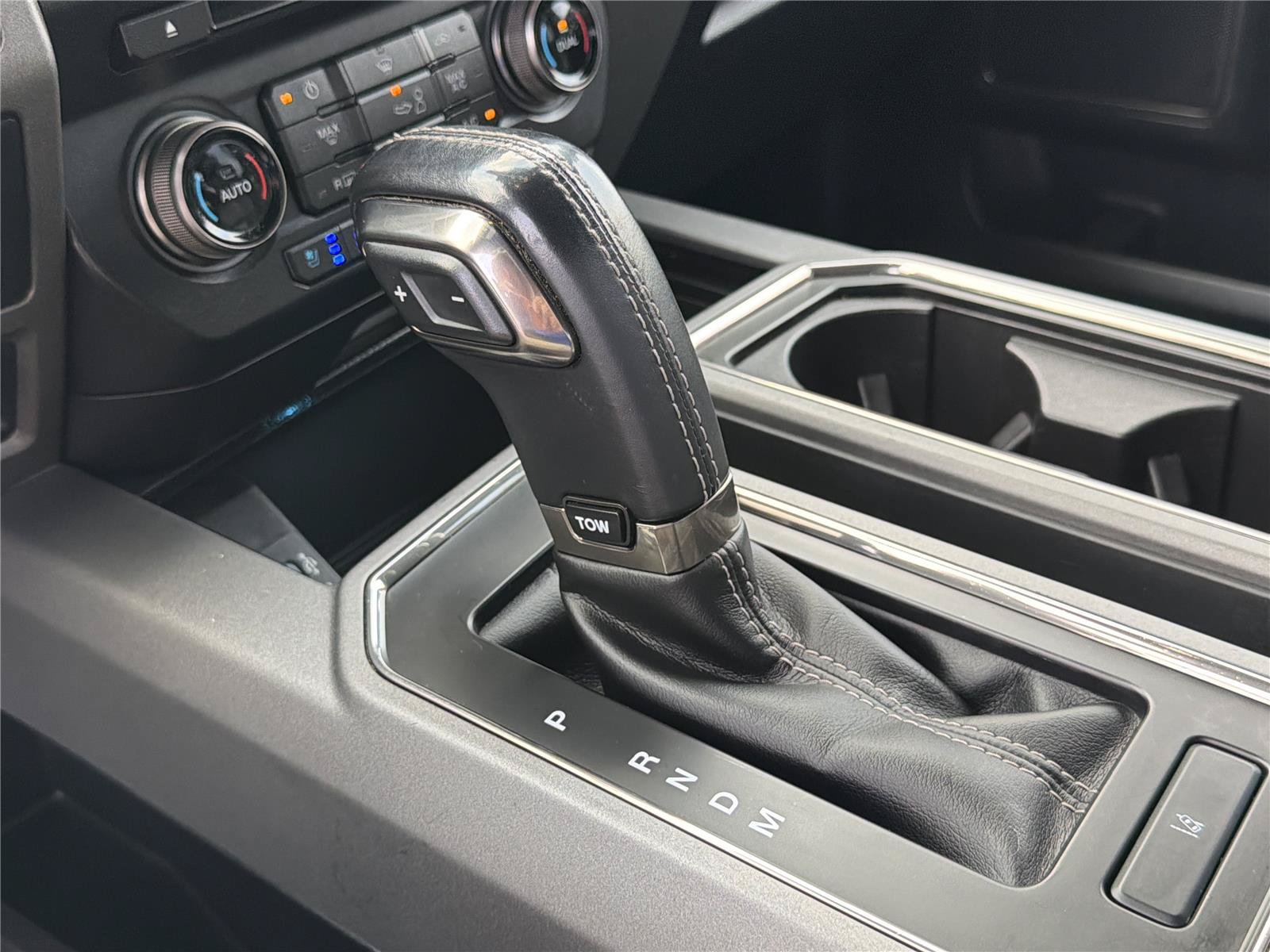 Used 2018 Ford F150 Raptor w/ Equipment Group 802A Luxury AWD/4WD image 35