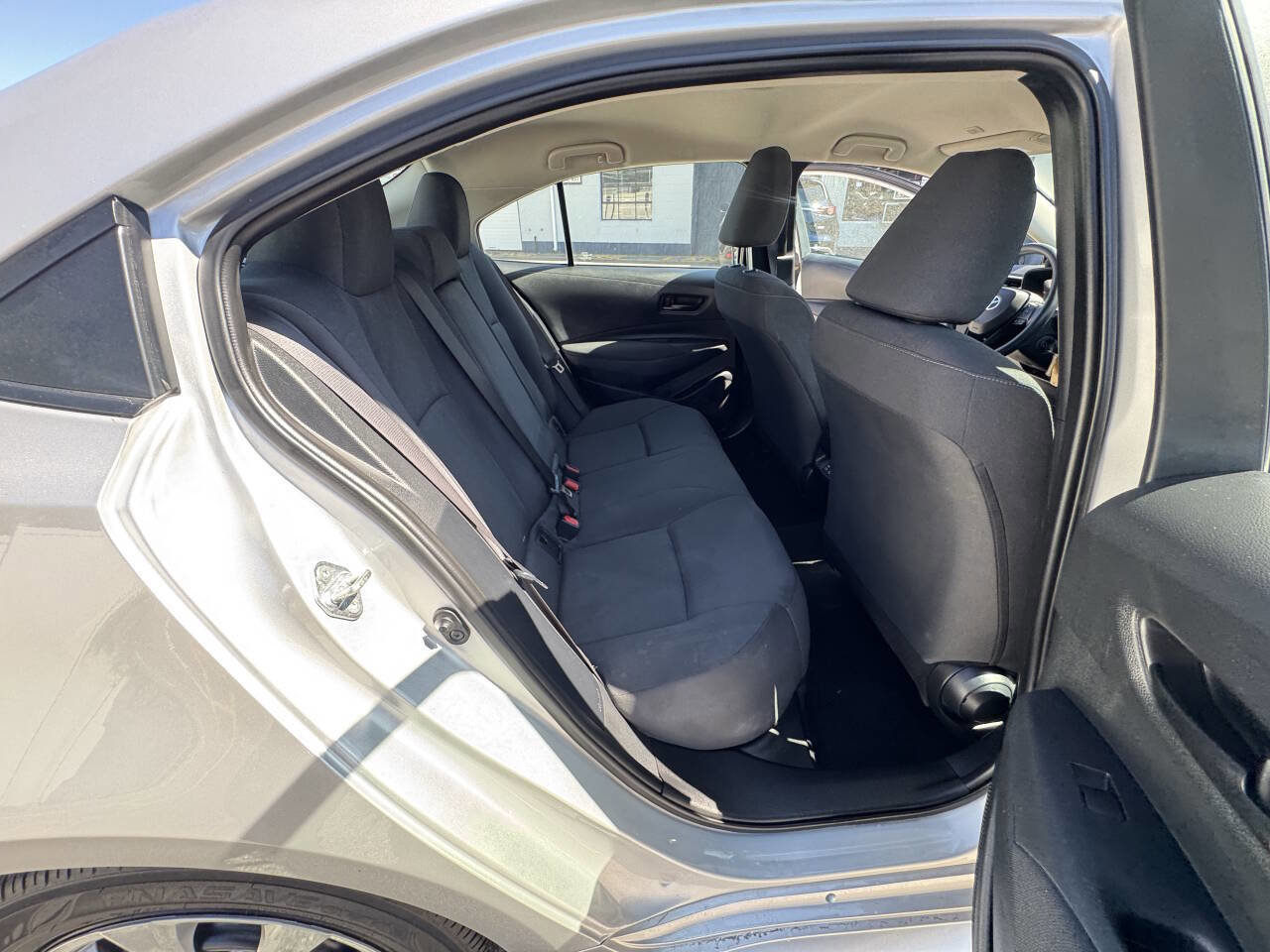 Used 2023 Toyota Corolla LE image 35