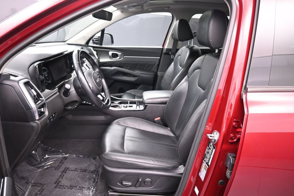 Certified 2023 Kia Sorento SX AWD/4WD image 19