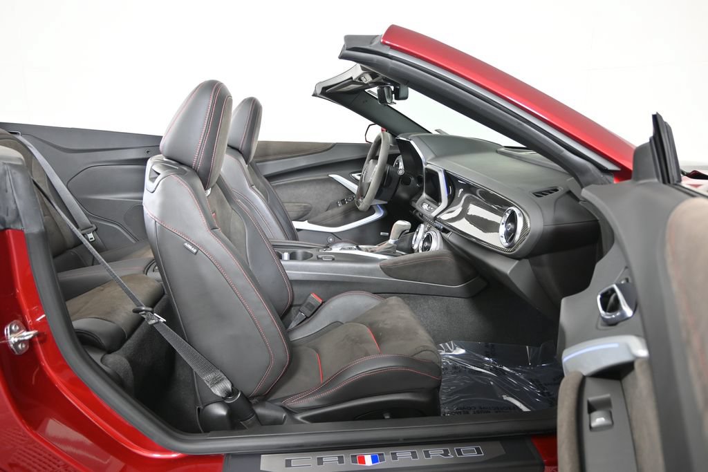 Used 2021 Chevrolet Camaro ZL1 w/ LPO, ZL1 Protection Package RWD image 16