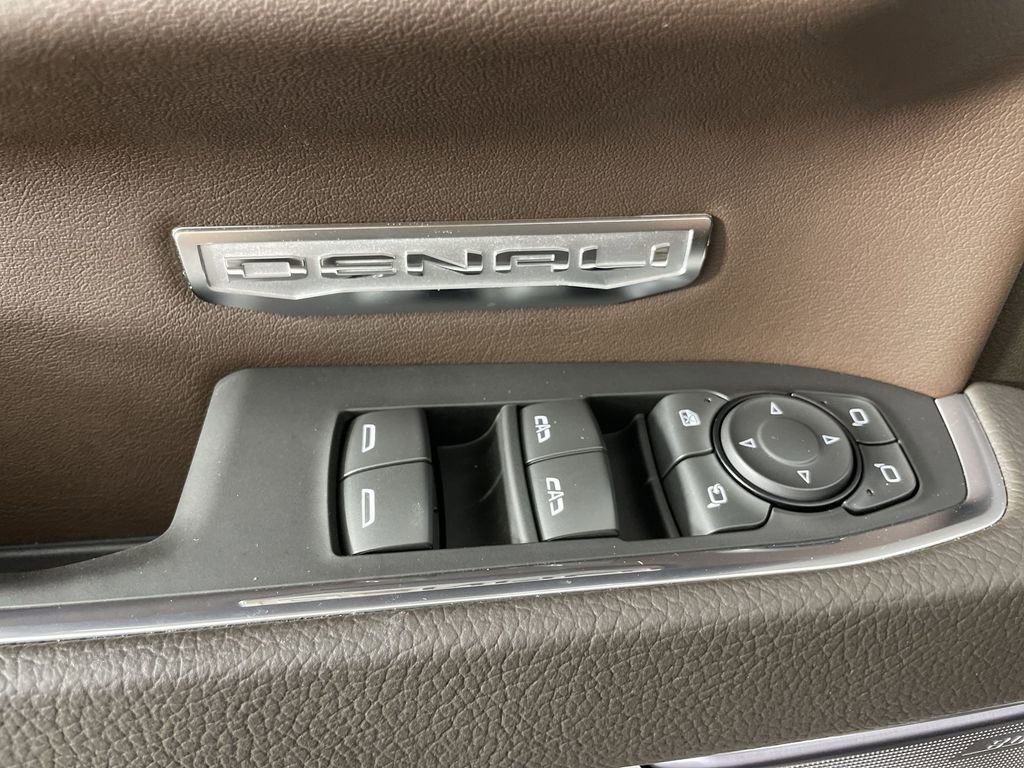 Used 2025 GMC Sierra 1500 Denali w/ Technology Package image 22
