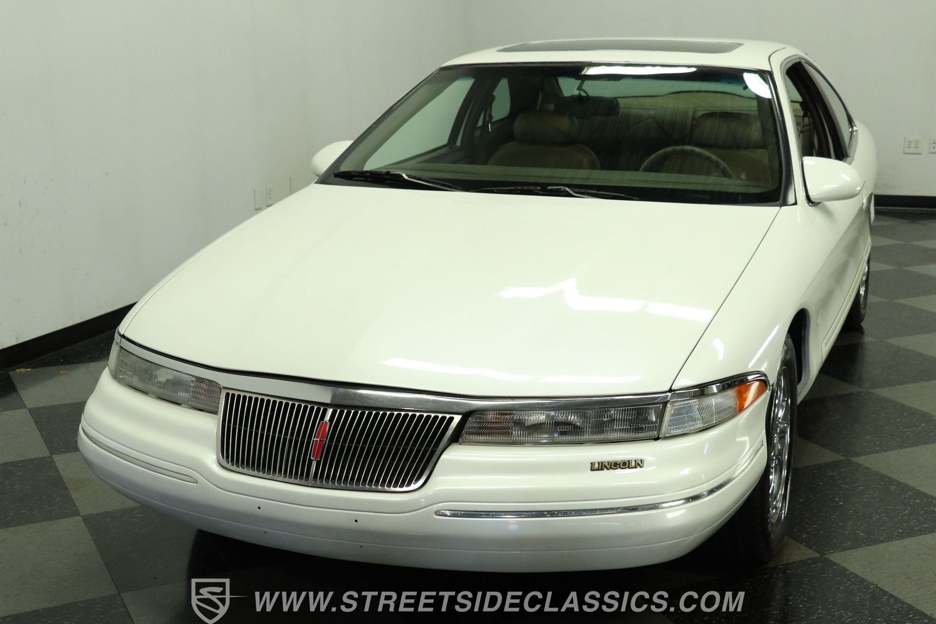 Used 1993 Lincoln Mark VIII RWD image 17