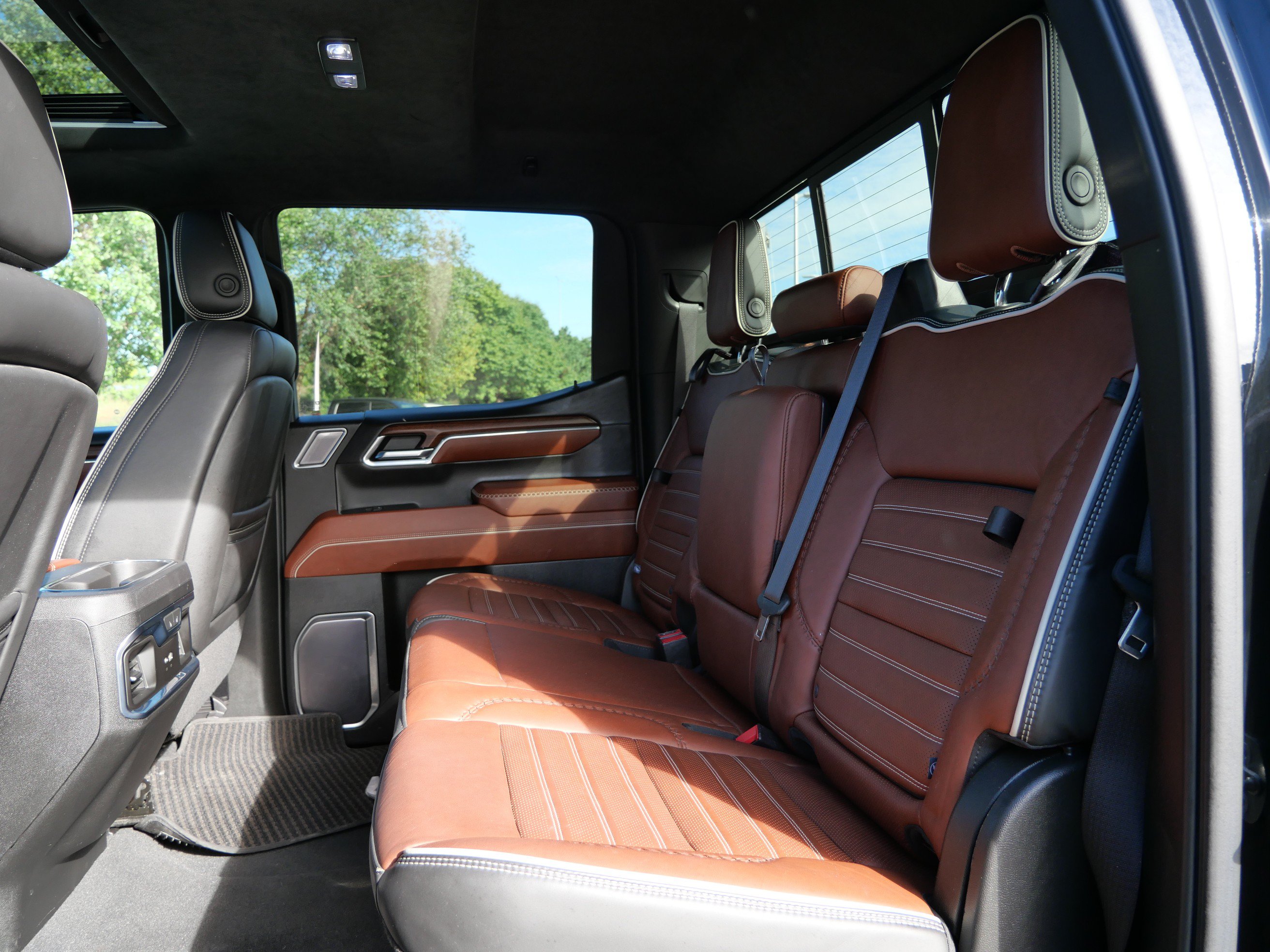 Used 2023 GMC Sierra 1500 Denali Ultimate AWD/4WD image 16