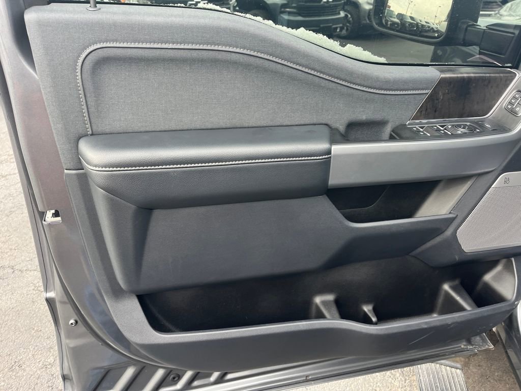 Used 2024 Ford F250 Lariat w/ Lariat Ultimate Package image 19