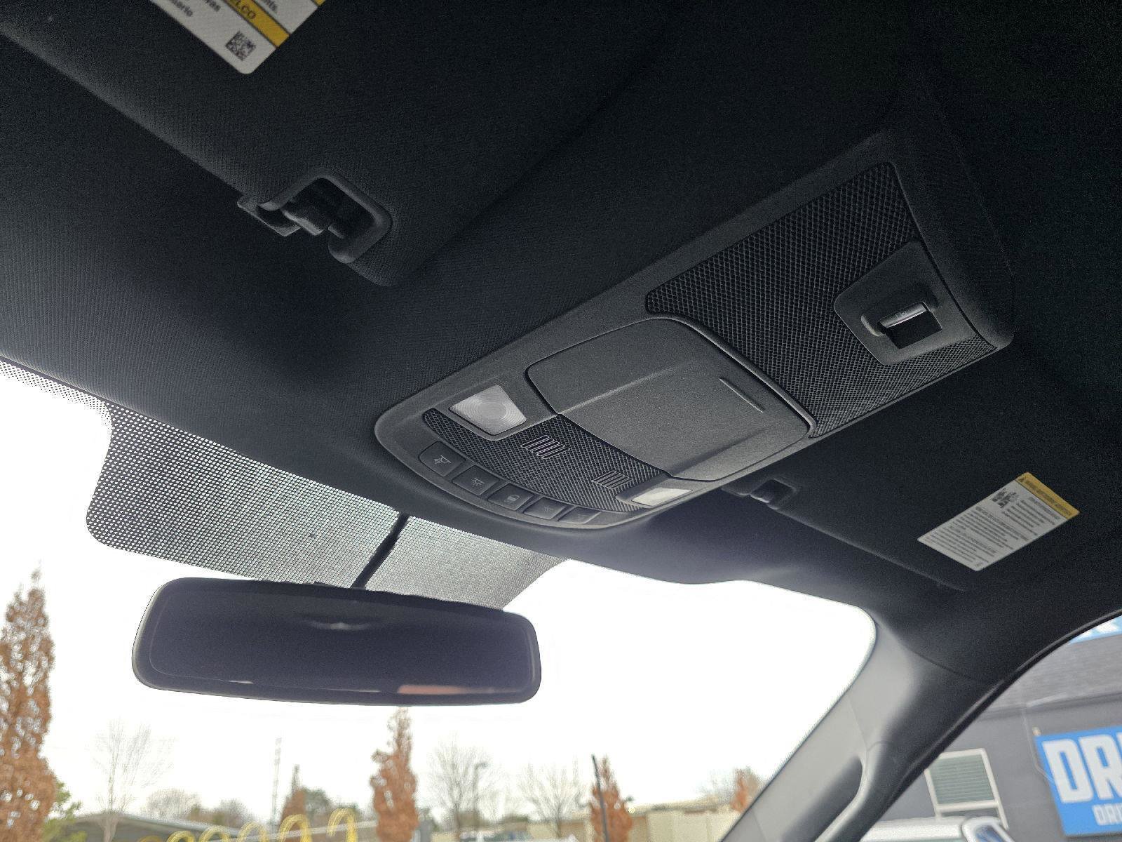 Used 2015 Ford F150 XLT w/ Equipment Group 302A Luxury image 29