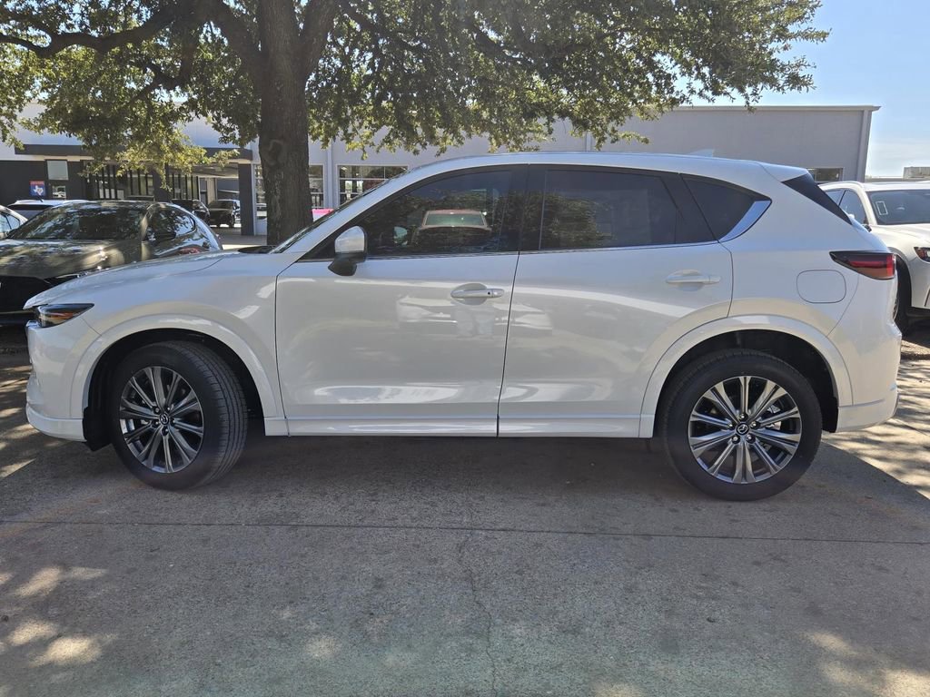 New 2025 MAZDA CX-5 Signature image 2